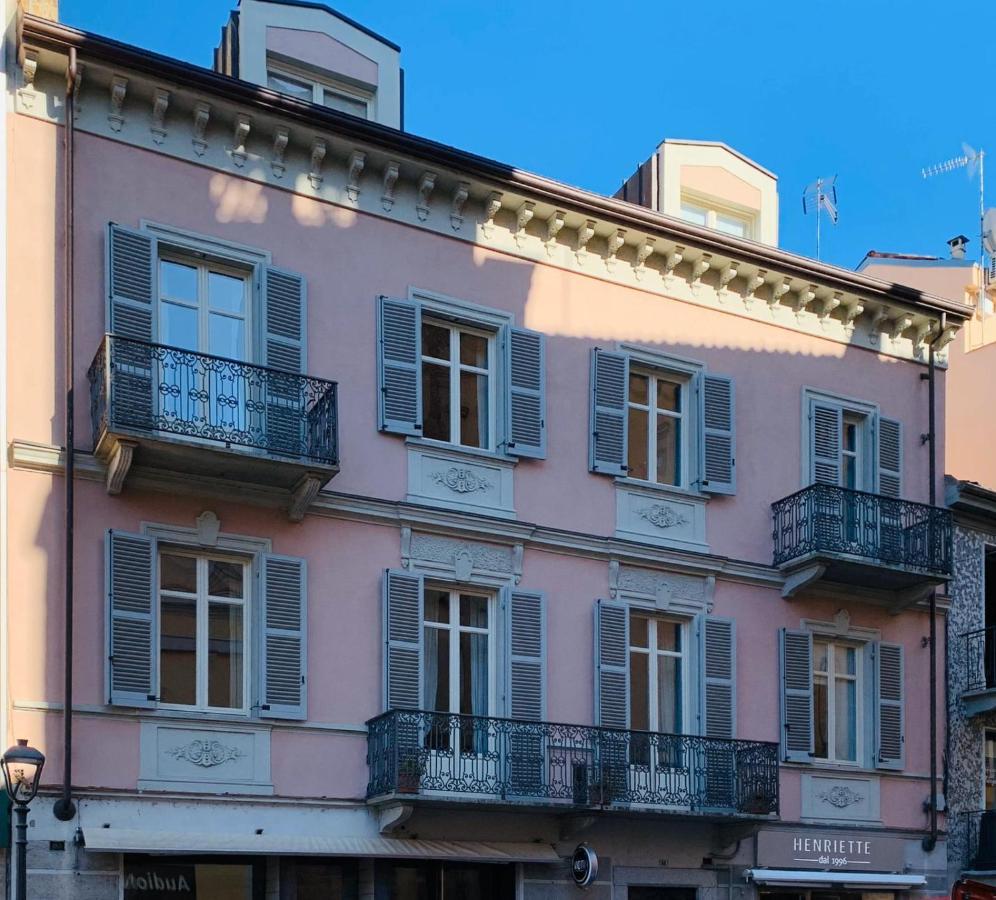 Comecasa Cavour Apartment Asti Exterior photo