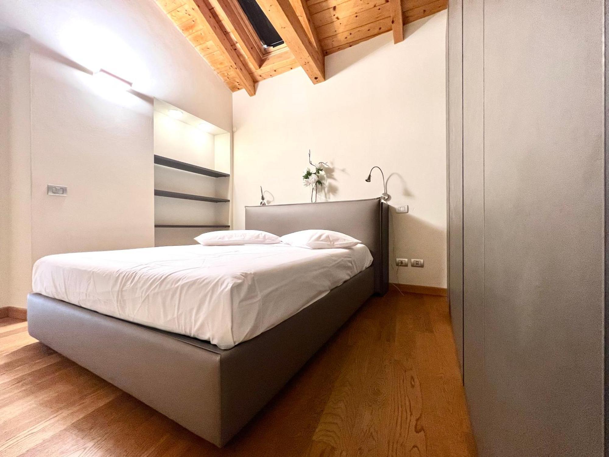 Comecasa Cavour Apartment Asti Exterior photo